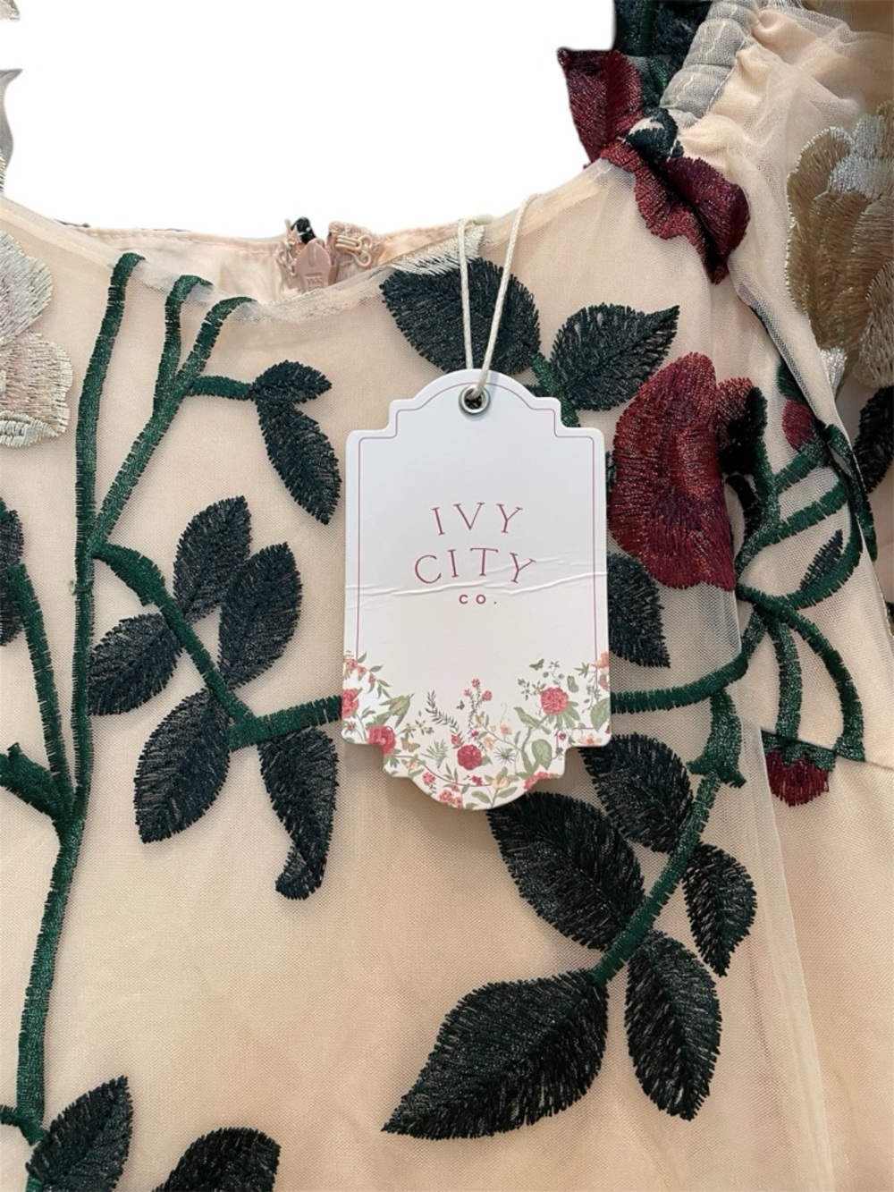 IVY CITY CO Amora Floral Maxi Dress Size 8/M SOLD OUT NWT - Picture 6 of 8